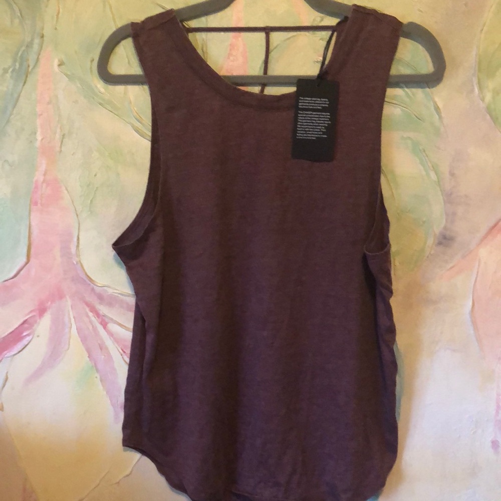 Chaser tank size Large New!